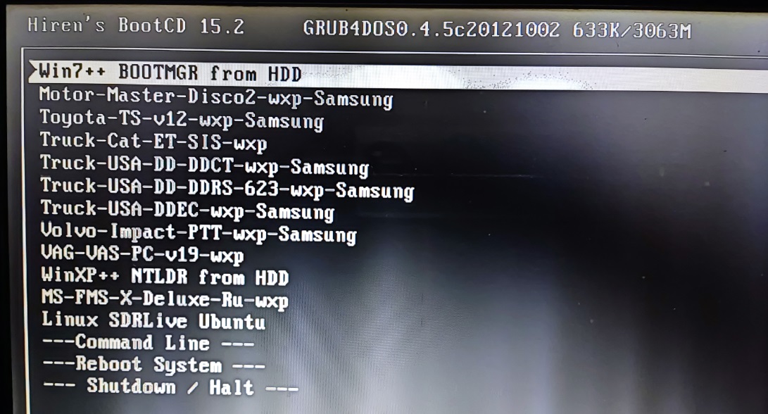 При выборе HDB - будет загружено меню grub4dos с HDD жёсткого диска. boot linux livecd from hdd fig 150 no grub2 life hdd grldr.